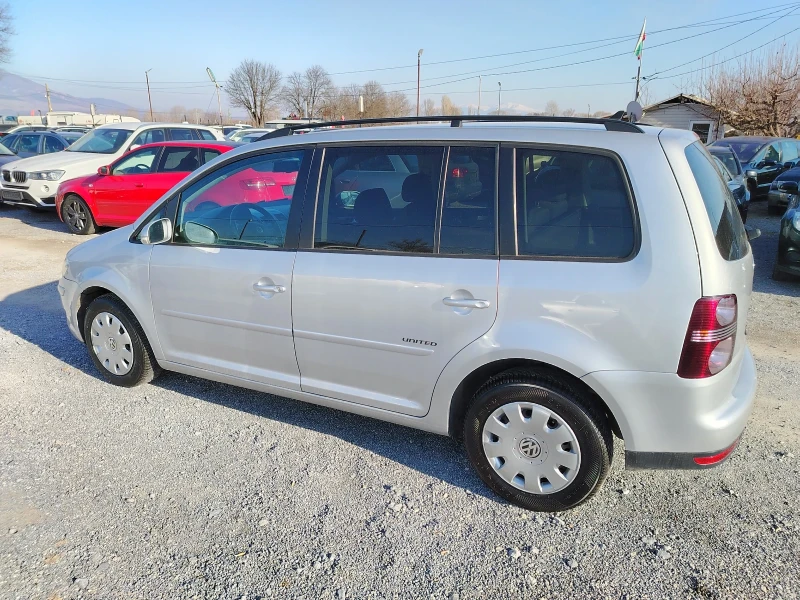 VW Touran 1.9 TDI, снимка 9 - Автомобили и джипове - 49050704