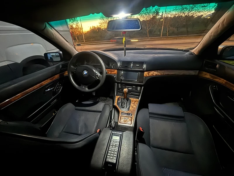 BMW 520, снимка 6 - Автомобили и джипове - 52417431