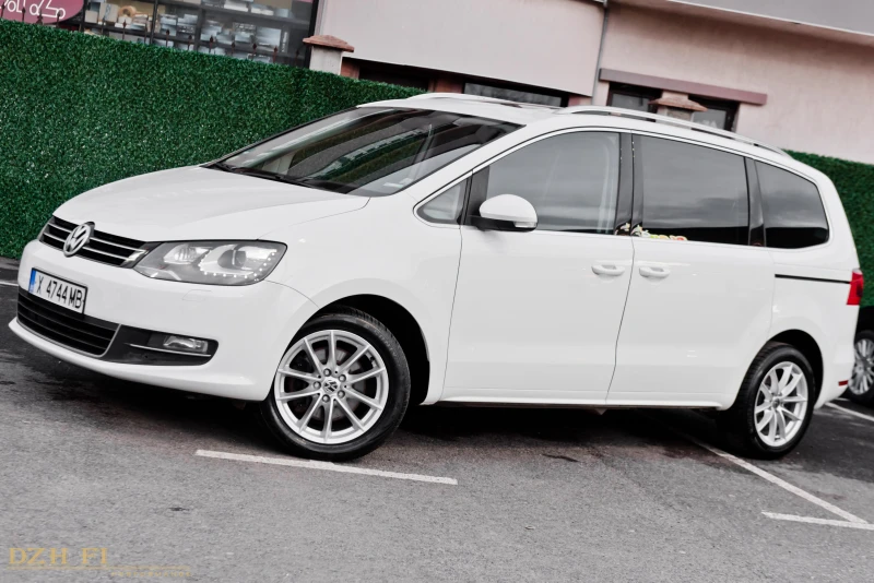 VW Sharan 2.0TDI АВТОМАТ КОЖА, снимка 2 - Автомобили и джипове - 53339480