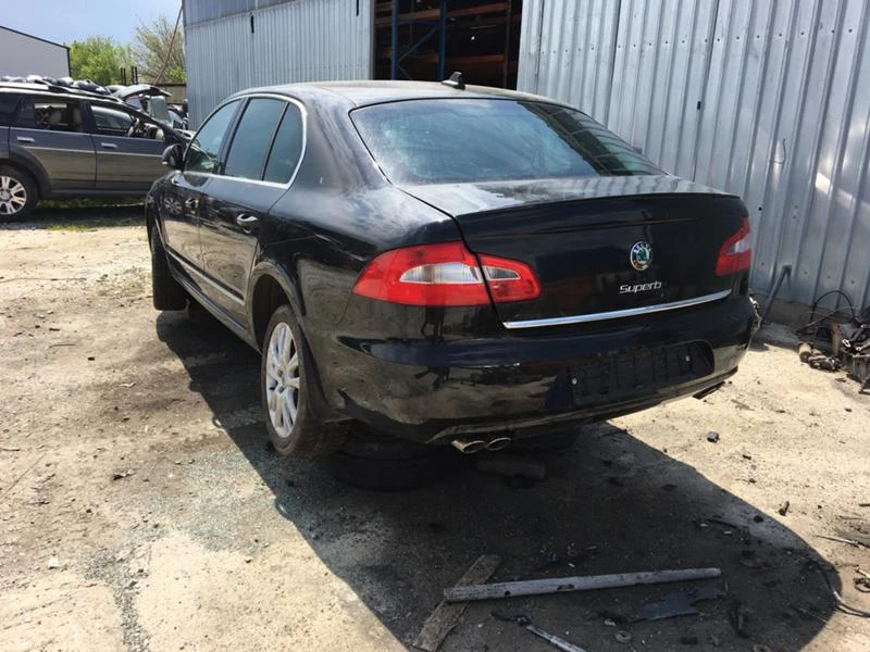 Skoda Superb Skoda Superb 3.6 DSG 4X4 ЩВЕЙЦАРИЯ, снимка 4 - Автомобили и джипове - 28653618