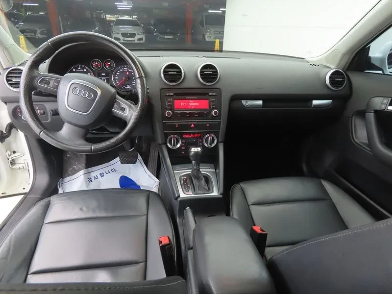 Audi A3 2.0, снимка 7 - Автомобили и джипове - 54547638