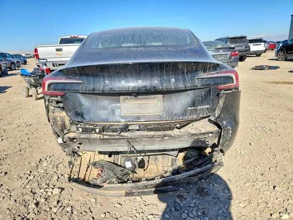 Tesla Model 3, снимка 7 - Автомобили и джипове - 56117977