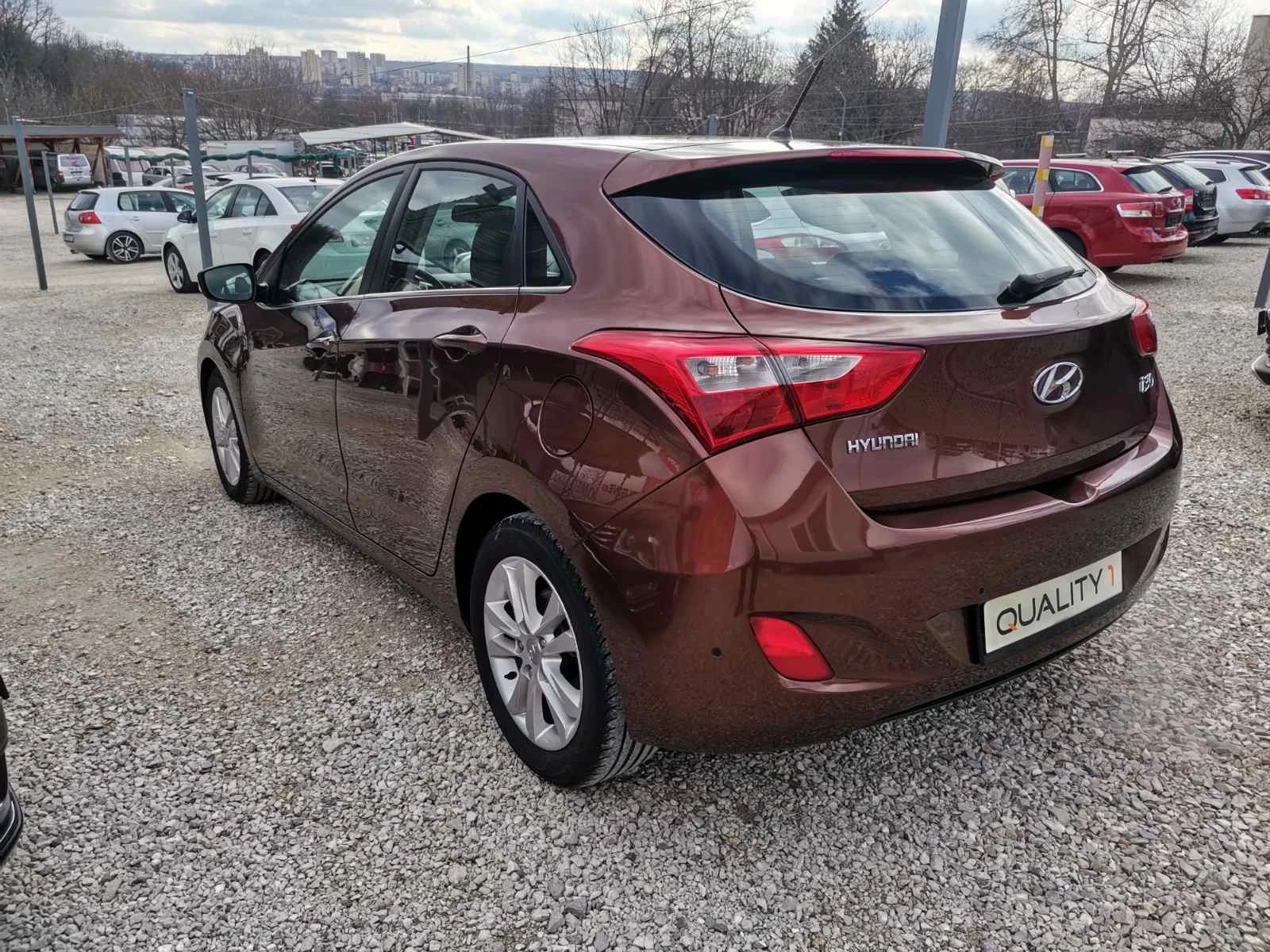 Hyundai I30 1.6I 16V SWISS, снимка 4 - Автомобили и джипове - 46781401