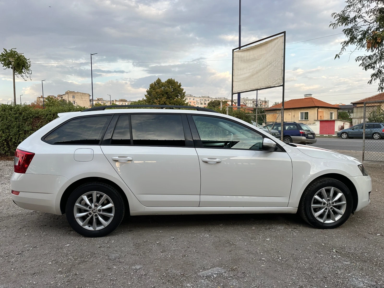 Skoda Octavia 1.6D* ЛИЗИНГ* 2015г - изображение 3