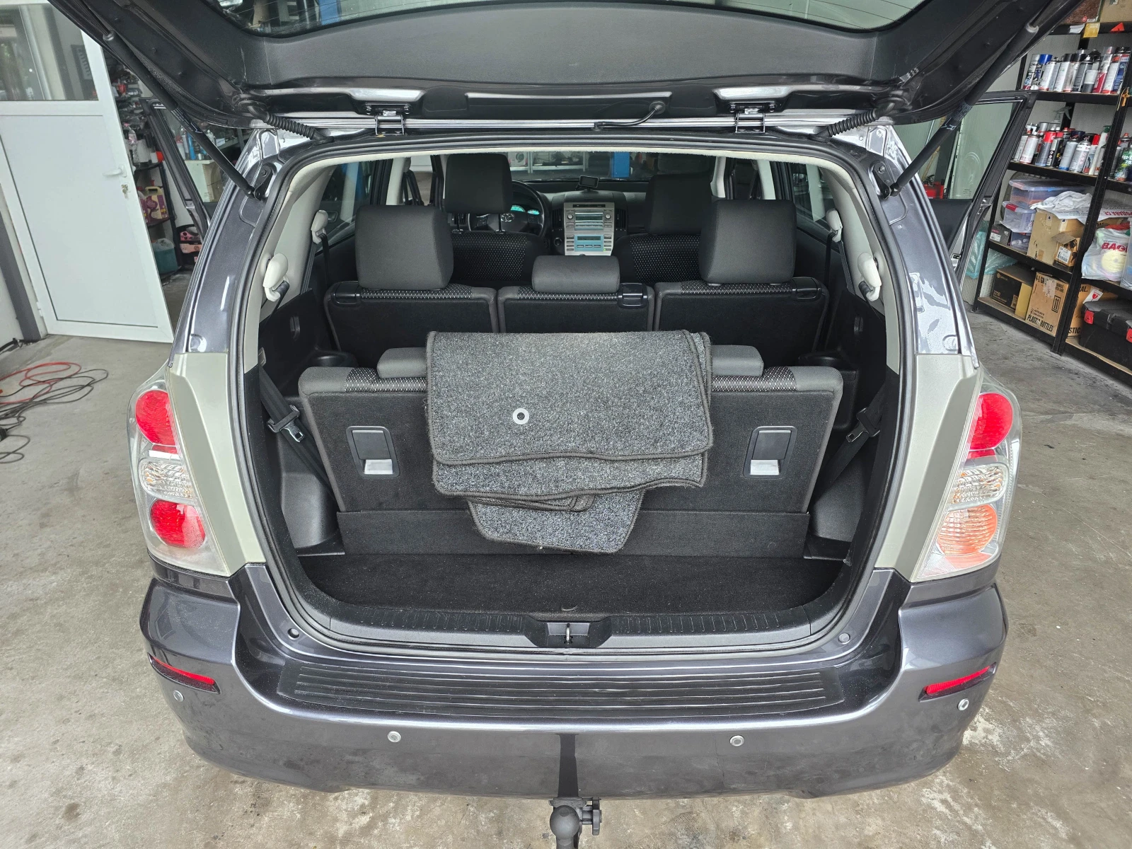 Toyota Corolla verso 1.8* фейслифт* 2008г - изображение 9