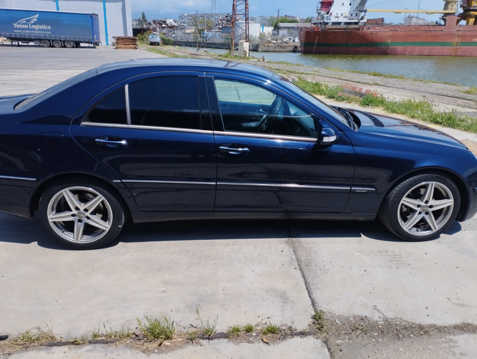 Mercedes-Benz C 220  - изображение 3