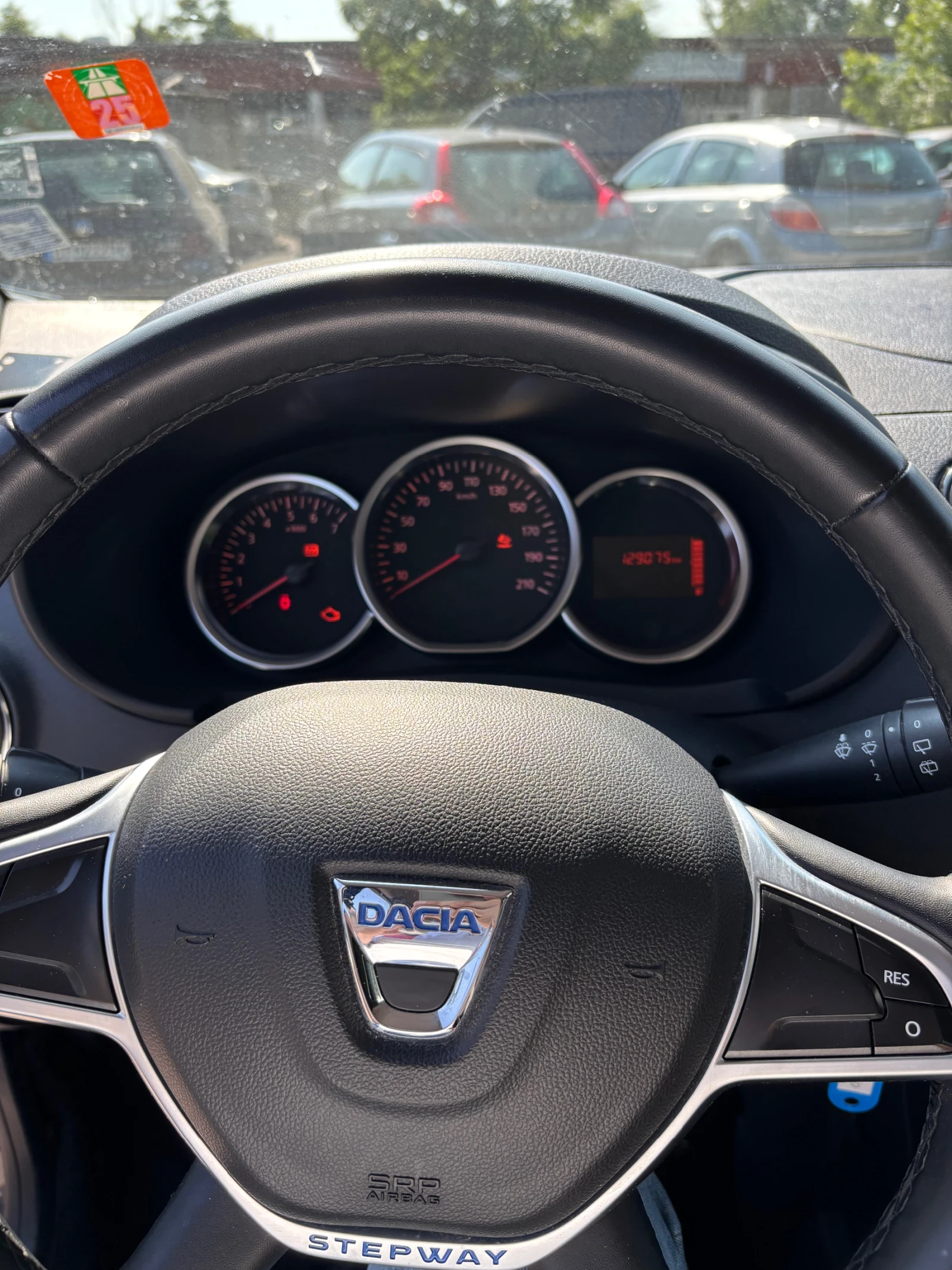 Dacia Lodgy Stepway - изображение 8