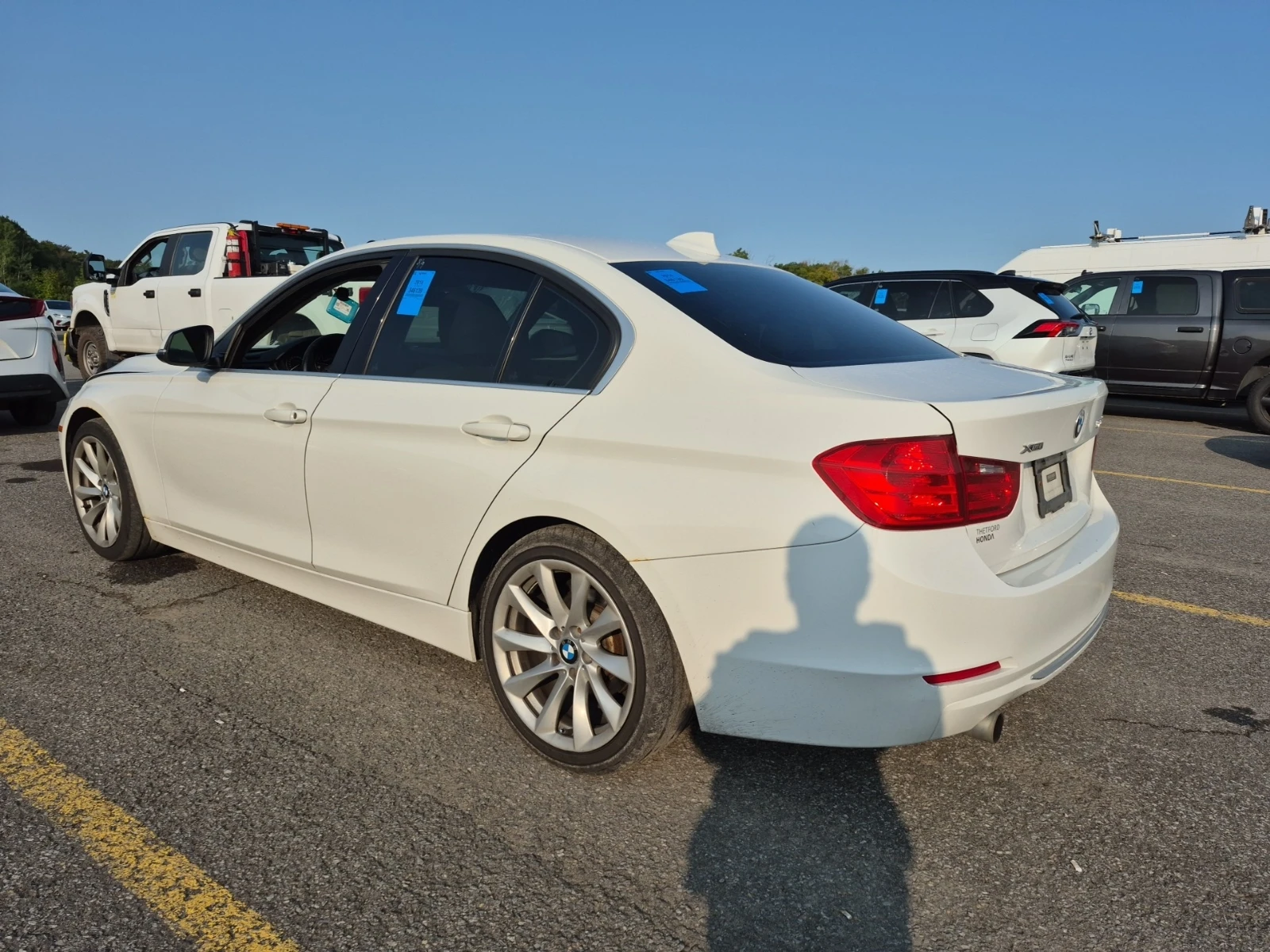 BMW 320 * XDRIVE* * АВТОКРЕДИТ* * ЦЕНА ДО БЪЛГАРИЯ*  - изображение 4