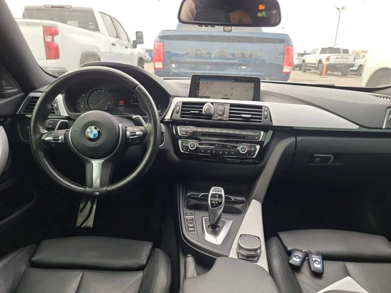 BMW 440 * АВТО КРЕДИТ* ЦЕНА ДО БГ * СЕРВИЗНА ИСТОРИЯ *  - изображение 8