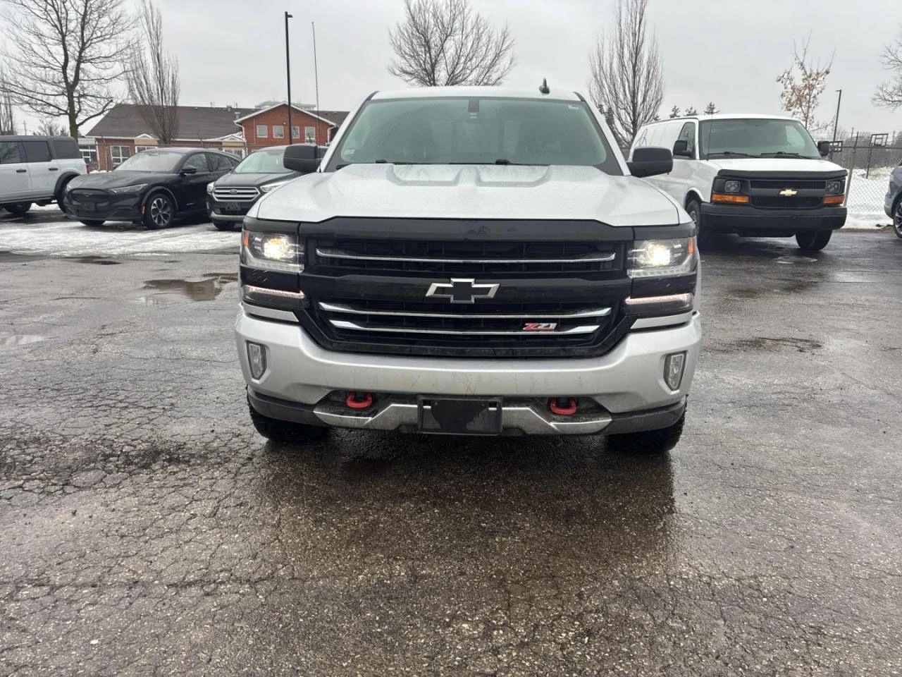 Chevrolet Silverado 1500* LTZ* Red line* Back cam* �����* ������*  | Mobile.bg � ����������� 15