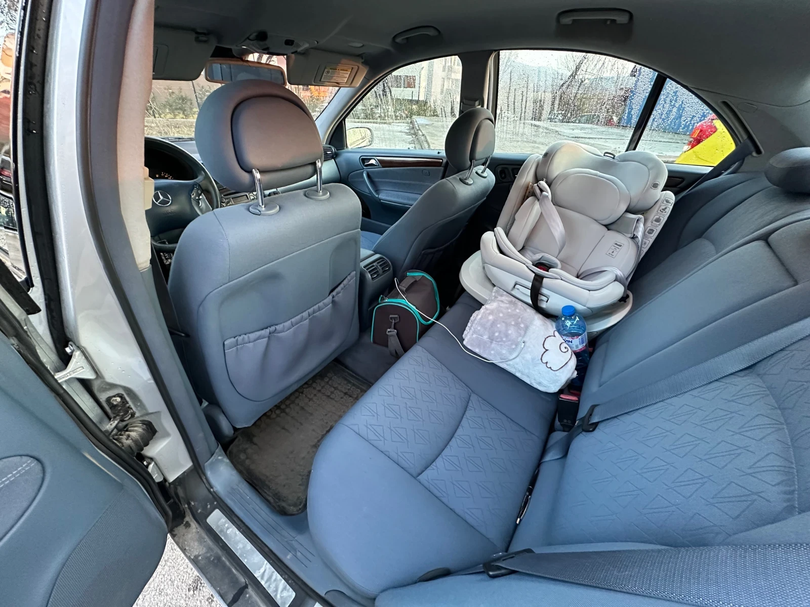 Mercedes-Benz C 200, снимка 8 - Автомобили и джипове - 53907086