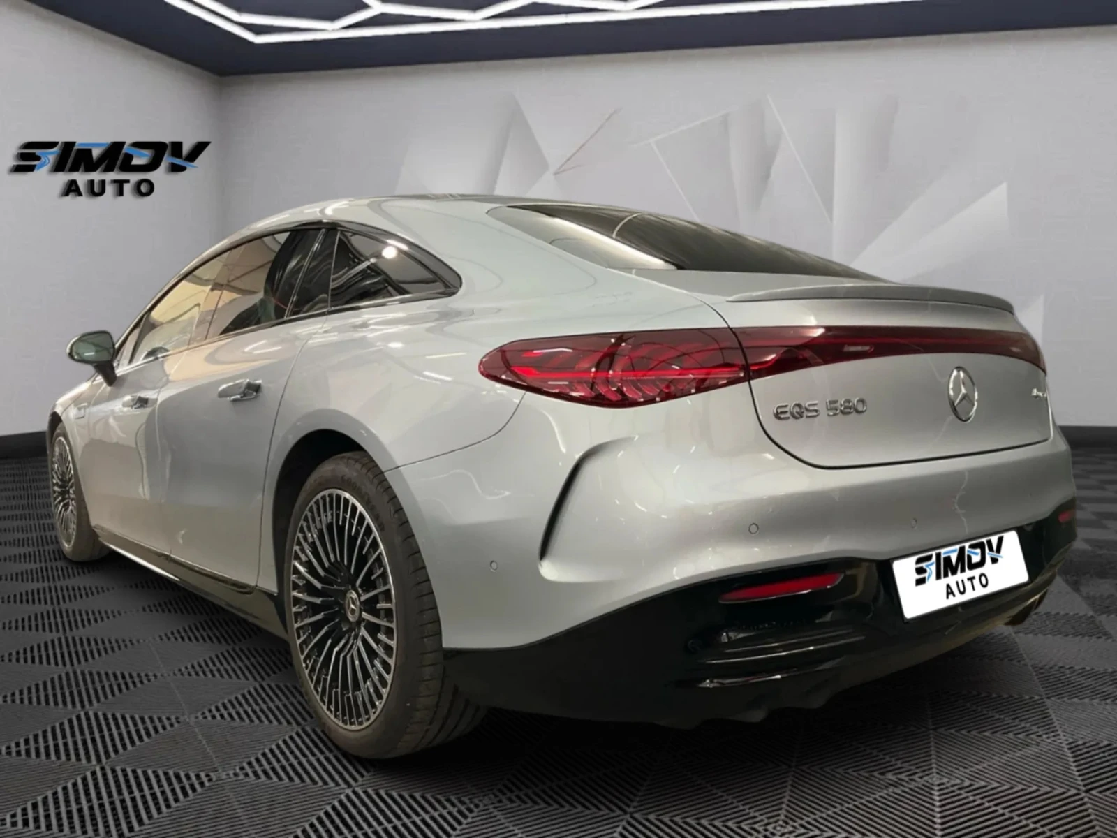 Mercedes-Benz EQS 580 EDITION1 AMG-PACKET 4MATIC HUD ПАНОРАМА FULL, снимка 2 - Автомобили и джипове - 53958776