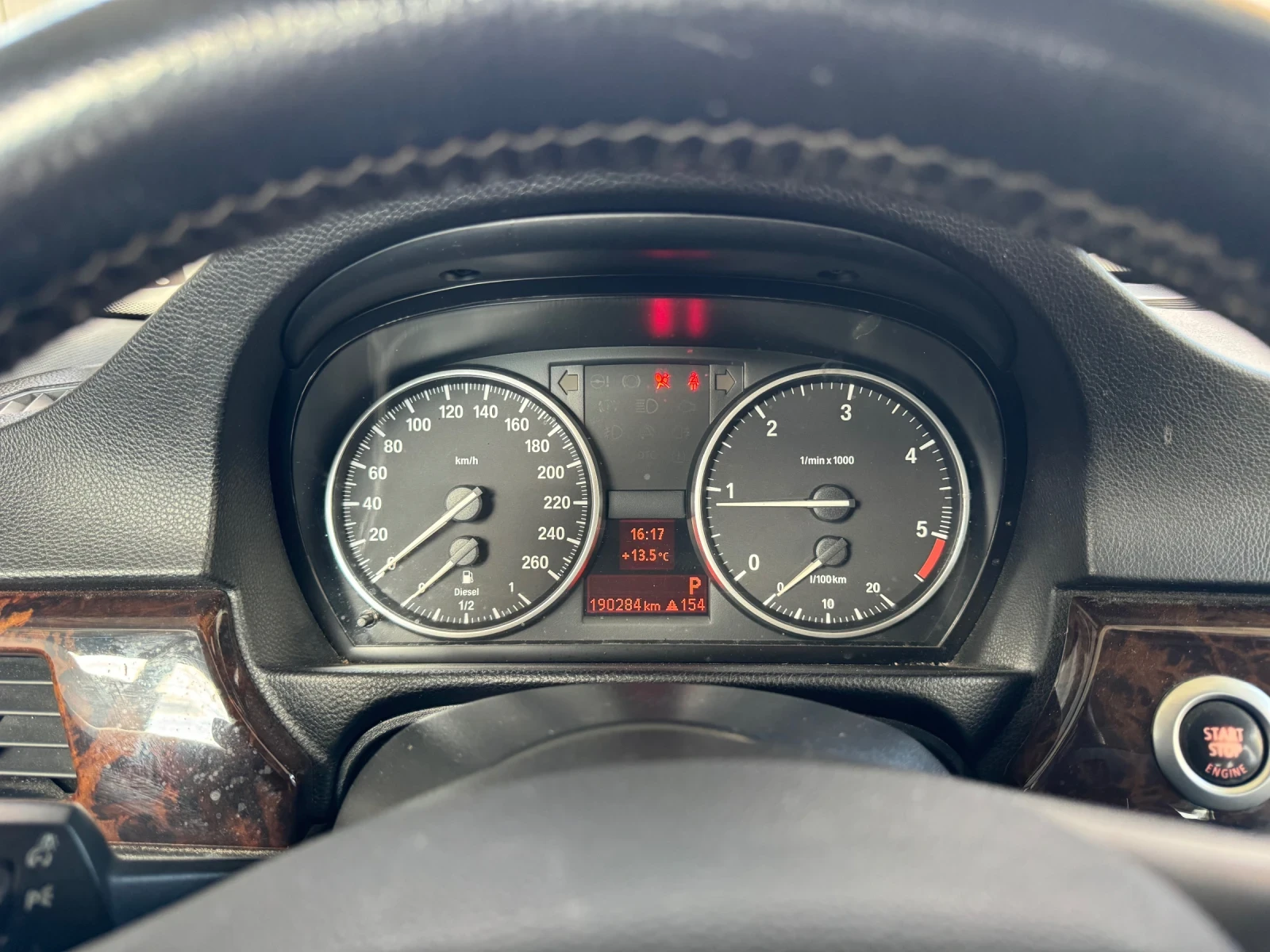 BMW 320 2.0d 163к.с., снимка 12 - Автомобили и джипове - 53988694