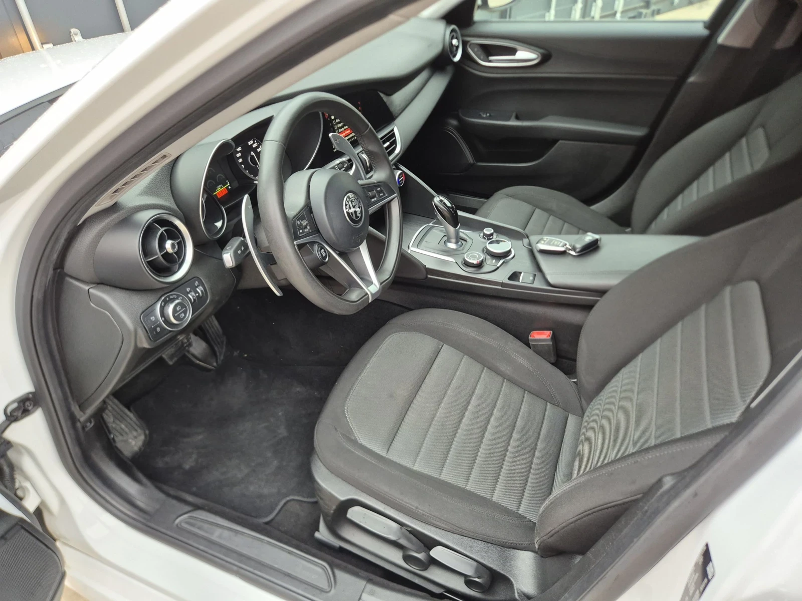 Alfa Romeo Giulia 2.2JTD* NAVI* AUTOMAT | Mobile.bg � ����������� 9