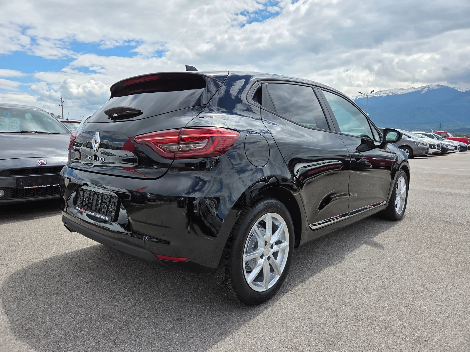 Renault Clio 1.5 dci  ЛИЗИНГ, снимка 4 - Автомобили и джипове - 54577473