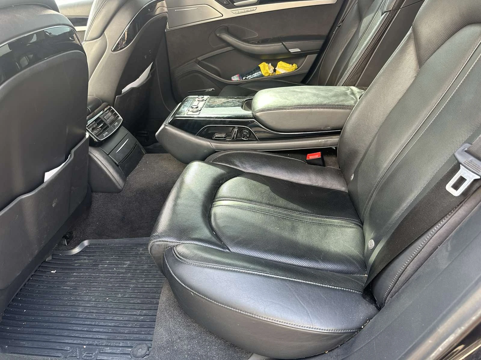 Audi A8 W12, снимка 7 - Автомобили и джипове - 54930509