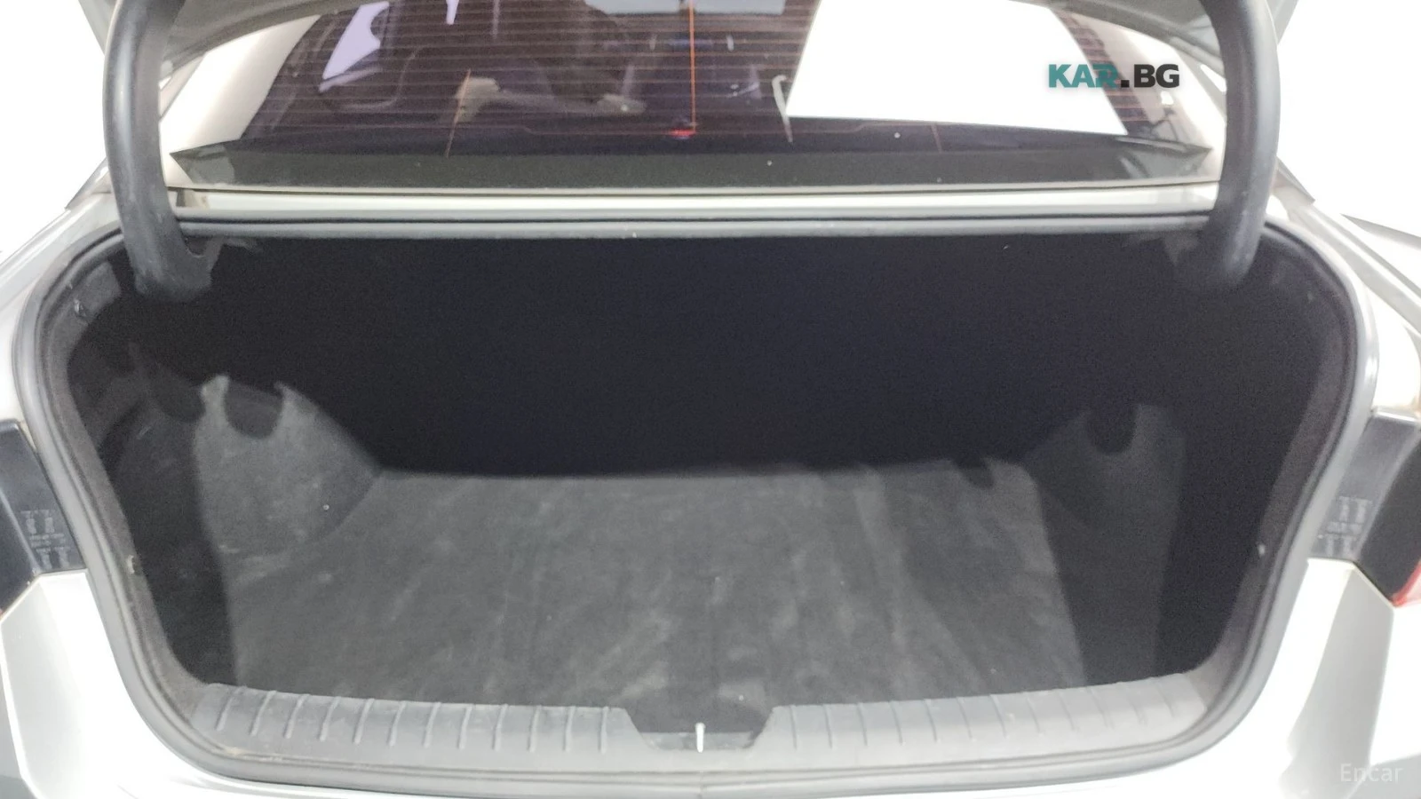Kia K5 * KEYLESS* Camera* ПОДГРЕВ* , снимка 16 - Автомобили и джипове - 55061893