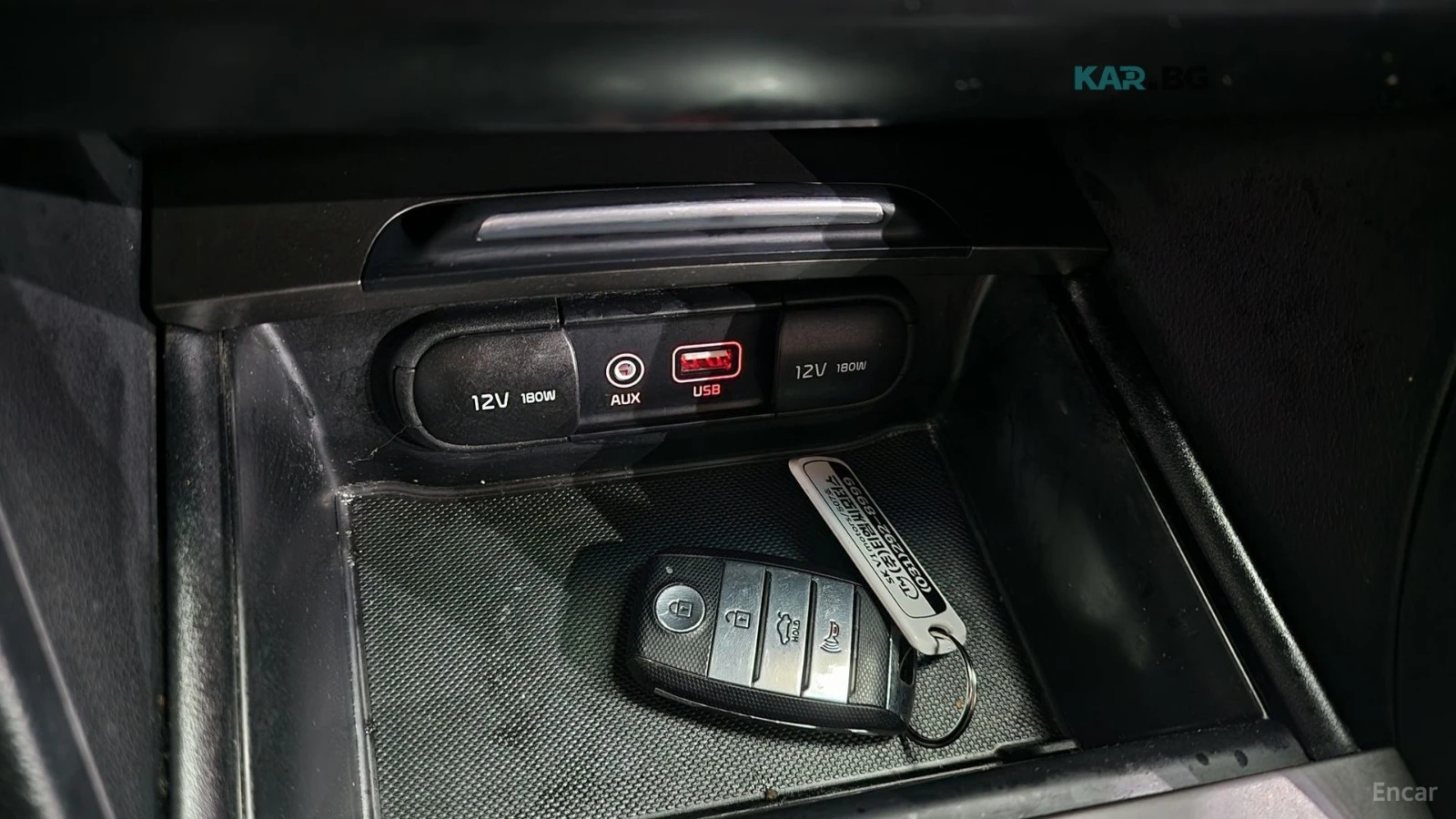Kia K5 * KEYLESS* Camera* ПОДГРЕВ* , снимка 12 - Автомобили и джипове - 55061893