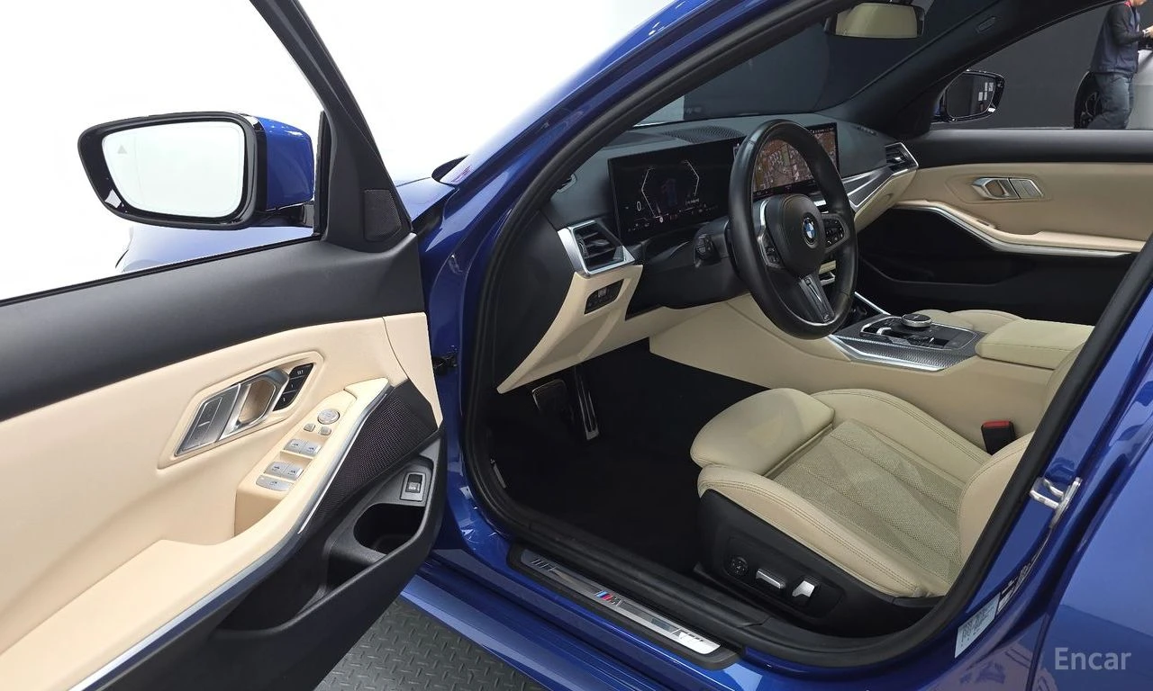 BMW 320 i M SPORT* DISTRONIC* HEAD-UP* ПОДГРЕВ* ОБДУХВАНЕ*, снимка 6 - Автомобили и джипове - 55219944