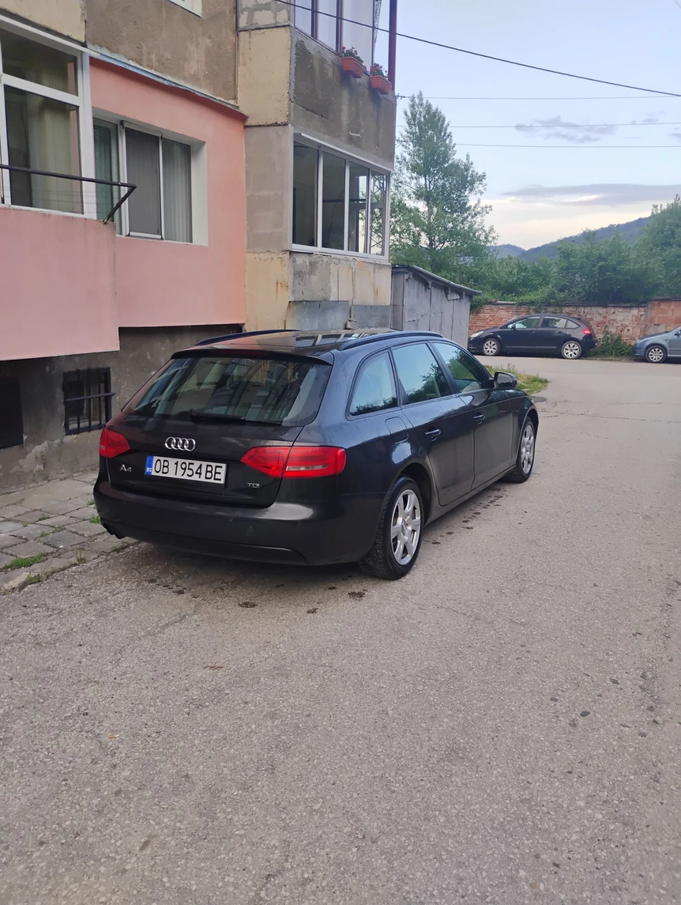 Audi A4 A4 avant, снимка 9 - Автомобили и джипове - 56661411