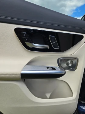 Mercedes-Benz GLC 300, снимка 12