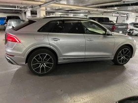 Audi Q8 * Technik * ДИСТРОНИК * 360 * ОБДУХВАНЕ * HUD, снимка 16