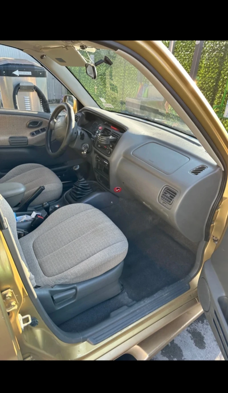 Suzuki Grand vitara, снимка 10 - Автомобили и джипове - 47318387