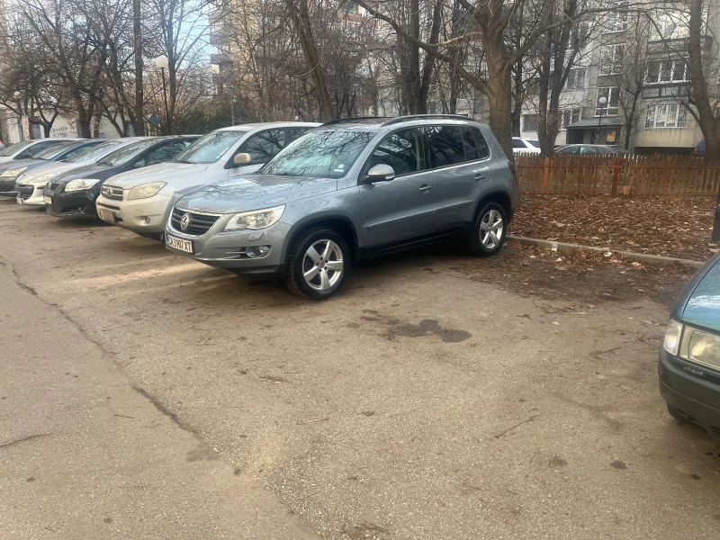 VW Tiguan, снимка 1 - Автомобили и джипове - 48952133