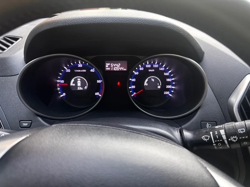 Hyundai IX35, снимка 9 - Автомобили и джипове - 52416649