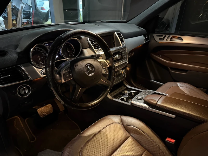 Mercedes-Benz ML 350 d 4M, снимка 5 - Автомобили и джипове - 52563980