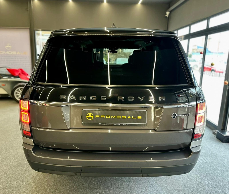 Land Rover Range rover SDV8* ЛИЗИНГ* PANO* AUTOBIOGRAPHY* SV, снимка 5 - Автомобили и джипове - 52876310