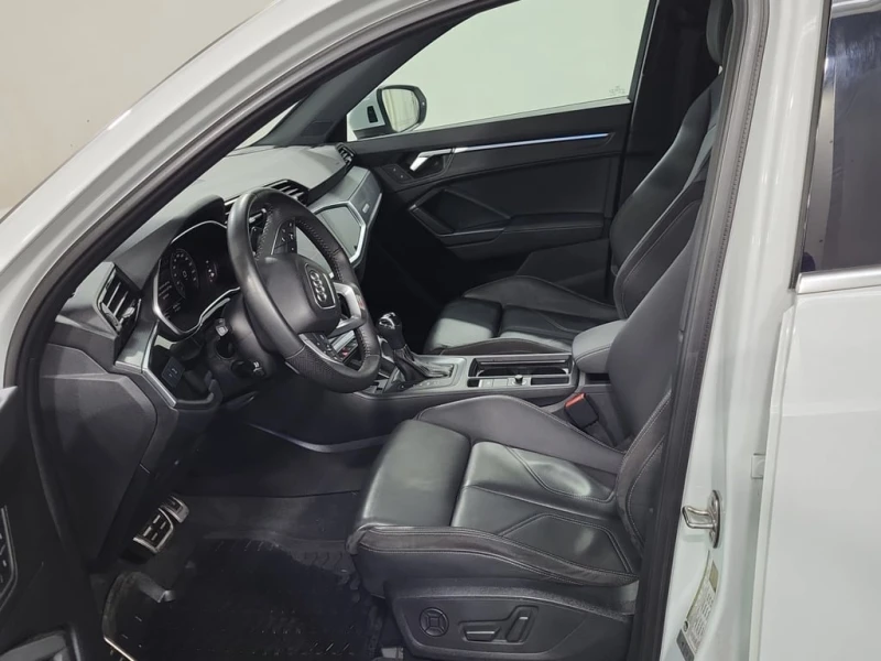 Audi Q3 TECHNIK  CARFAX, снимка 5 - Автомобили и джипове - 53042746