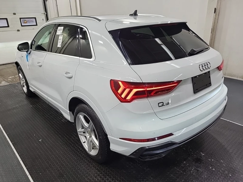 Audi Q3 TECHNIK  CARFAX, снимка 4 - Автомобили и джипове - 53042746