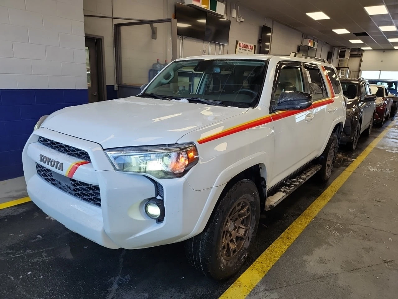 Toyota 4runner CARFAX* АВТОФИНАНСИРАНЕ БЕЗ ПЪРВОНАЧАЛНА ВНОСКА, снимка 1