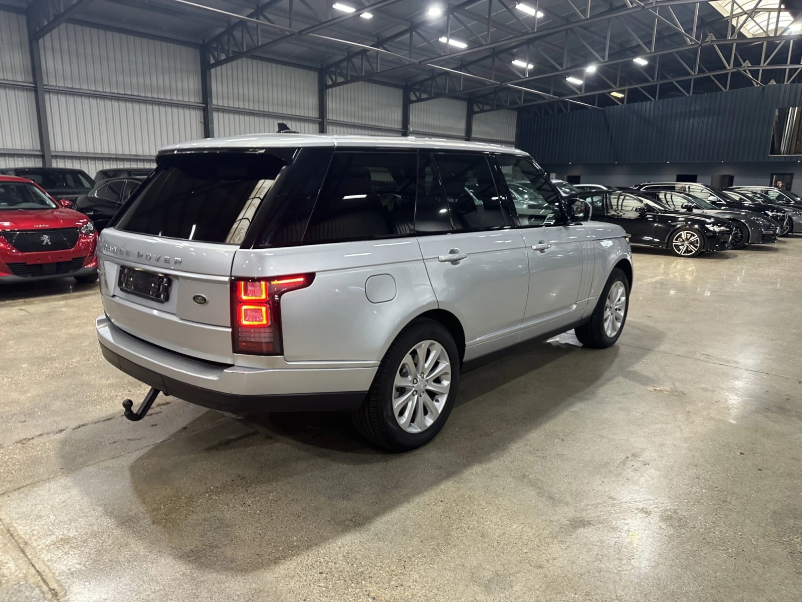 Land Rover Range rover VOGUE 3.0 TDV6 AWD ЛИЗИНГ - изображение 3