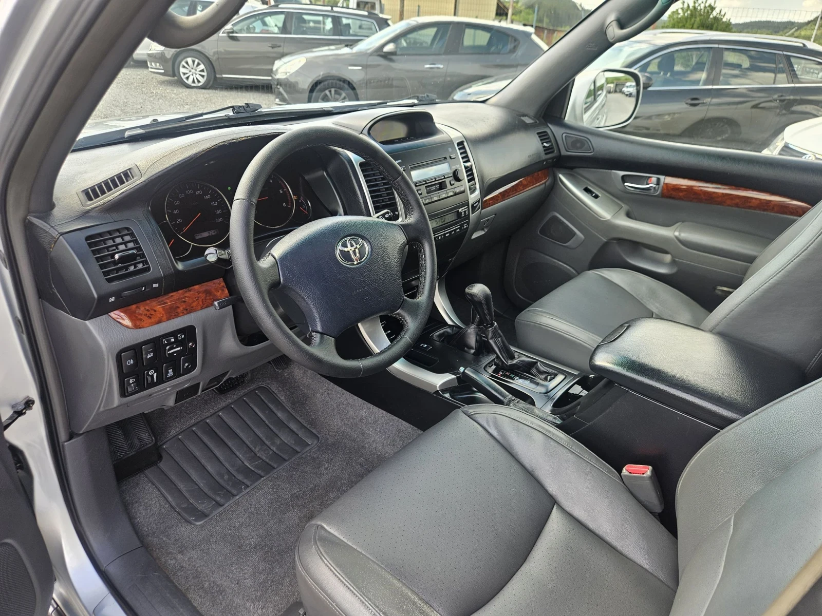 Toyota Land cruiser 3.0 D4D AUTOMAT  - изображение 9