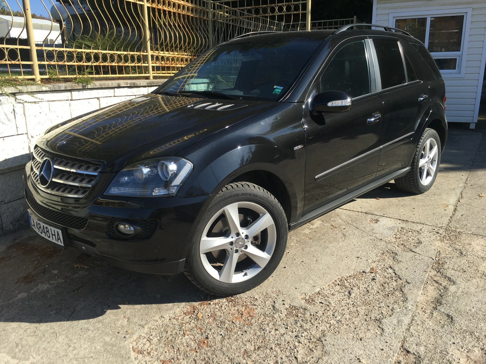 Mercedes-Benz ML 320 Edition 10 - изображение 8