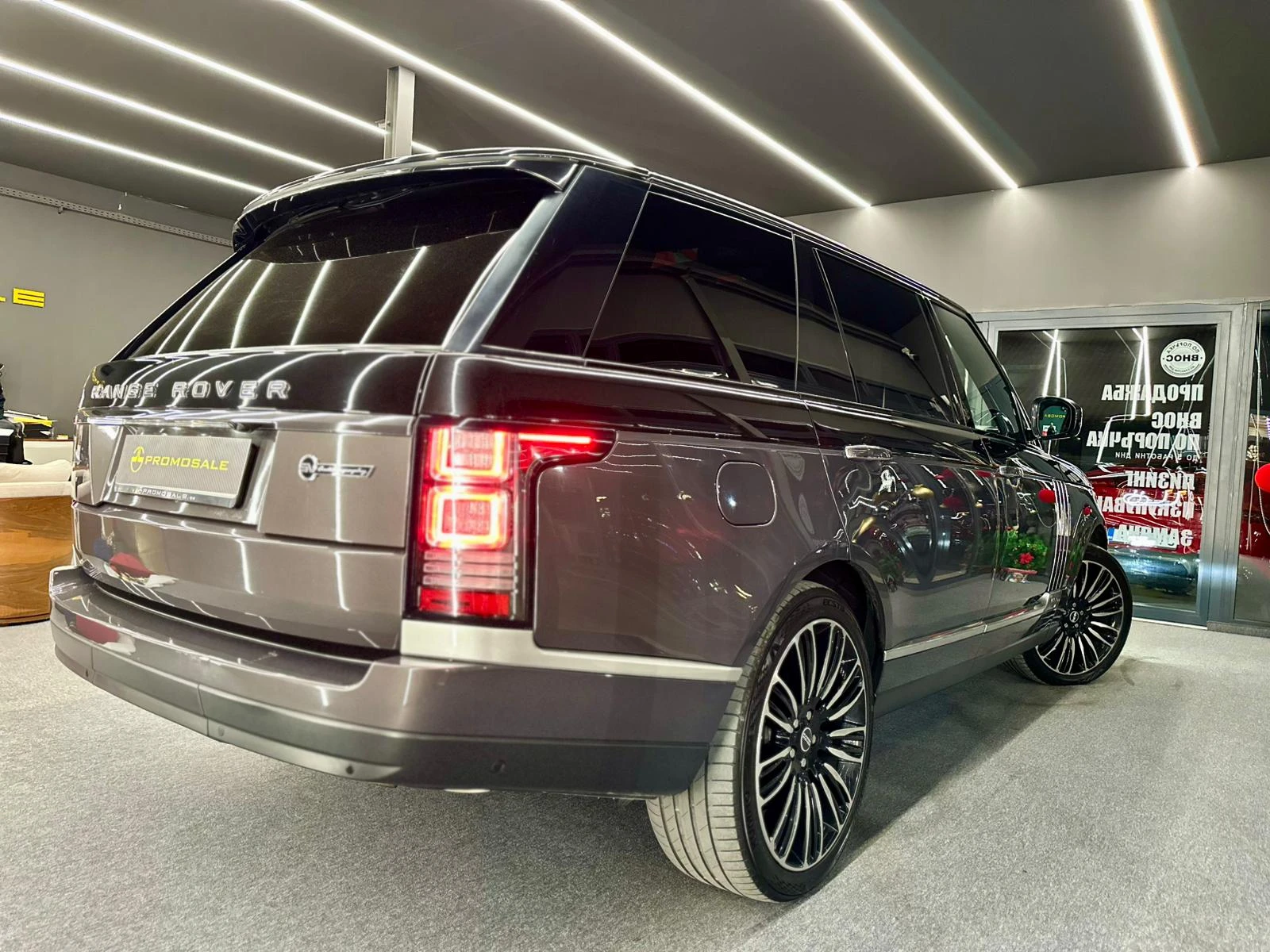 Land Rover Range rover SDV8* ЛИЗИНГ* PANO* AUTOBIOGRAPHY* SV - изображение 6