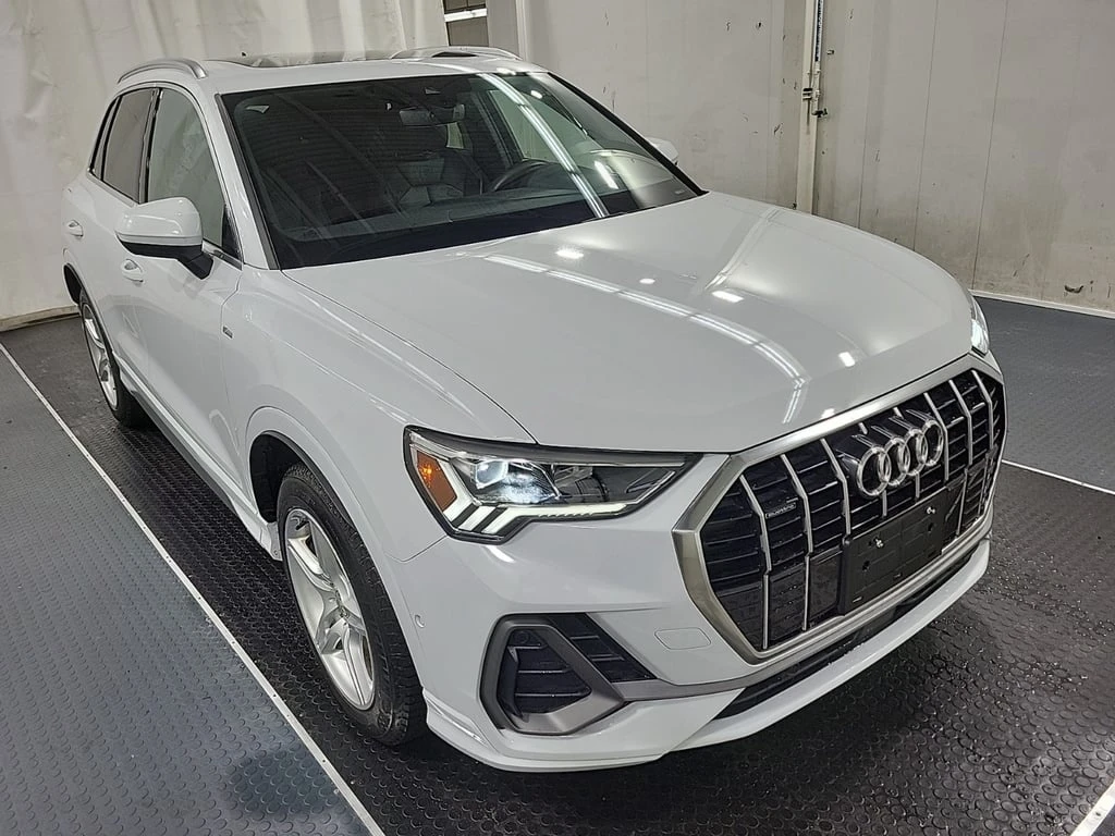 Audi Q3 TECHNIK  CARFAX - изображение 2