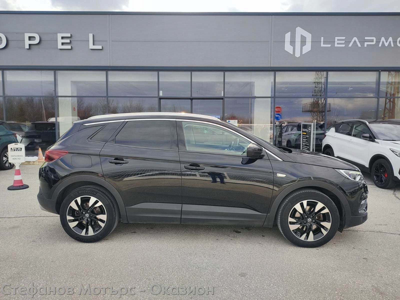 Opel Grandland X Business Innovation 2.0 Diesel (177HP) AT8, снимка 5 - Автомобили и джипове - 53820278
