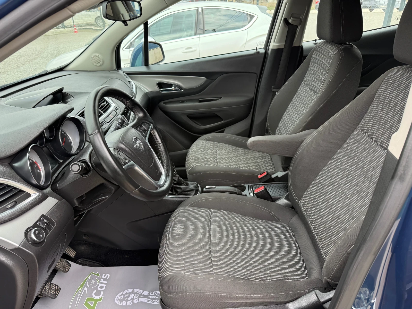 Opel Mokka 1.4i* 140h.p* 175000* EURO6* СЕРВ.КНИЖКА, снимка 10 - Автомобили и джипове - 54055879