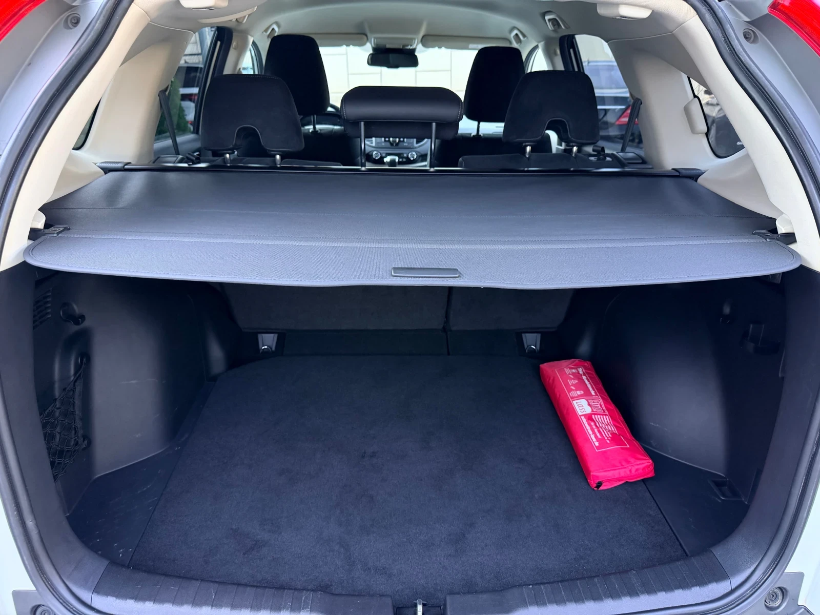 Honda Cr-v 2.2DTEC 4WD Automatik Executive Camera, снимка 17 - Автомобили и джипове - 55529756