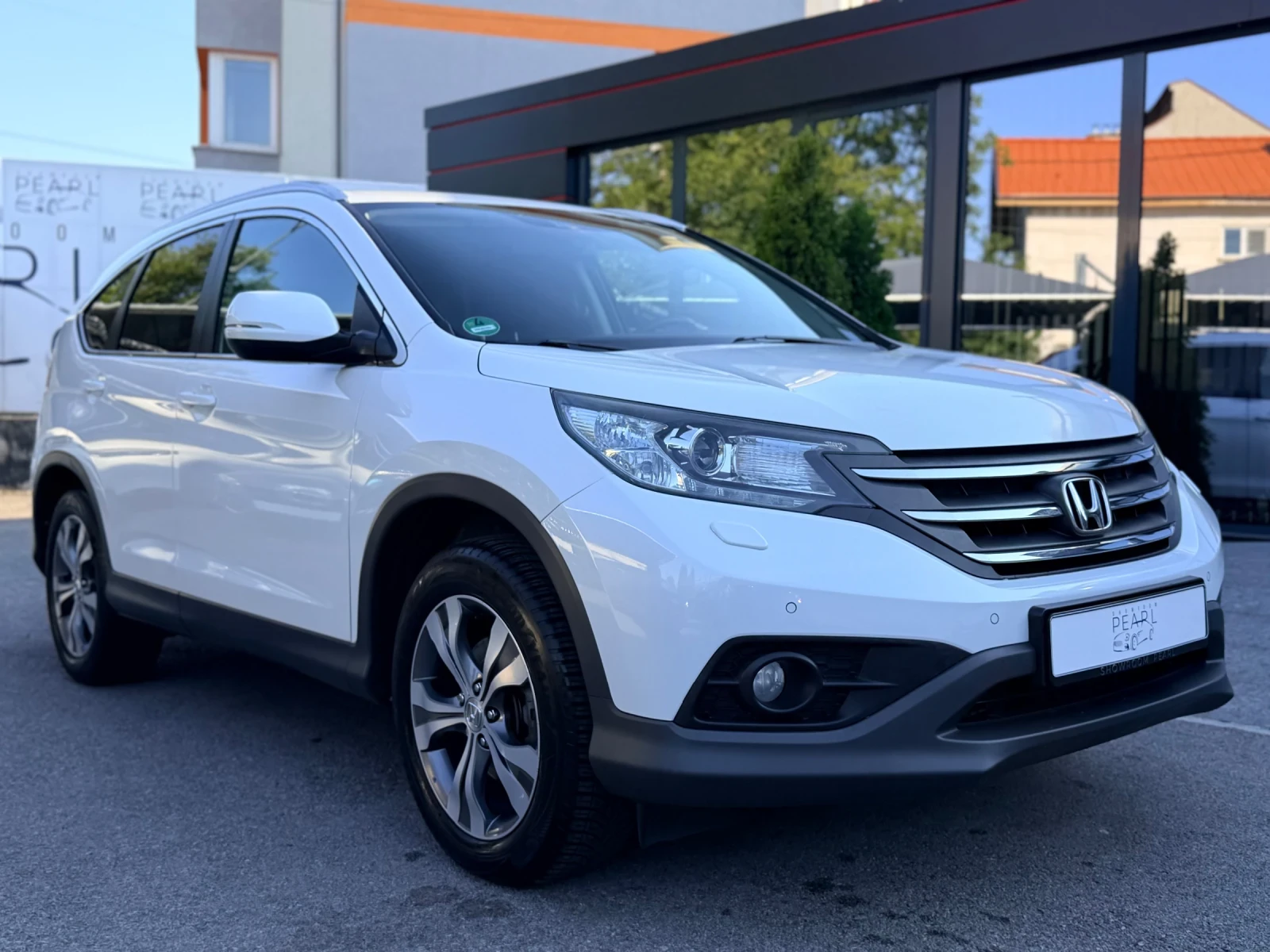 Honda Cr-v 2.2DTEC 4WD Automatik Executive Camera, снимка 3 - Автомобили и джипове - 55529756