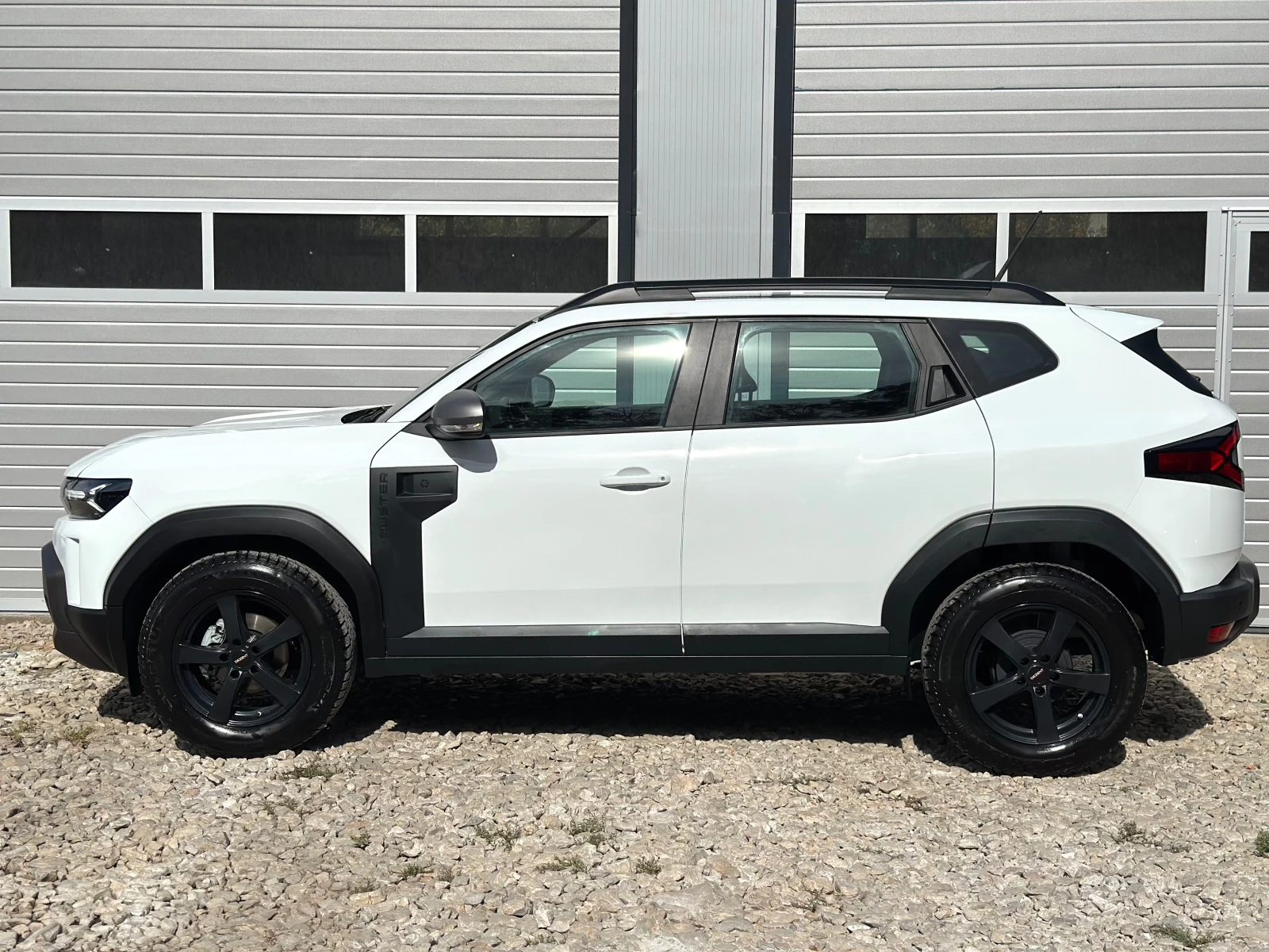 Dacia Duster 1.0 tce LPG 100�� CARPLAY ��������� 2025� ��� | Mobile.bg � ����������� 4