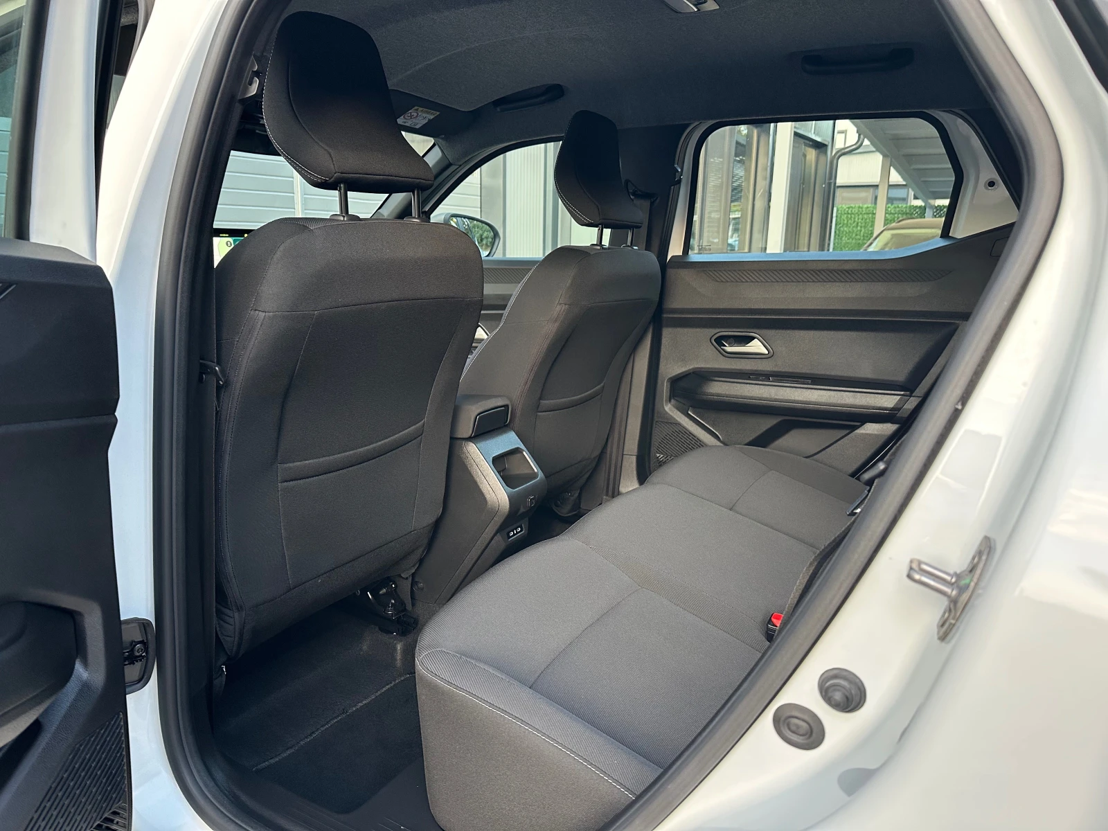 Dacia Duster 1.0 tce LPG 100�� CARPLAY ��������� 2025� ��� | Mobile.bg � ����������� 12