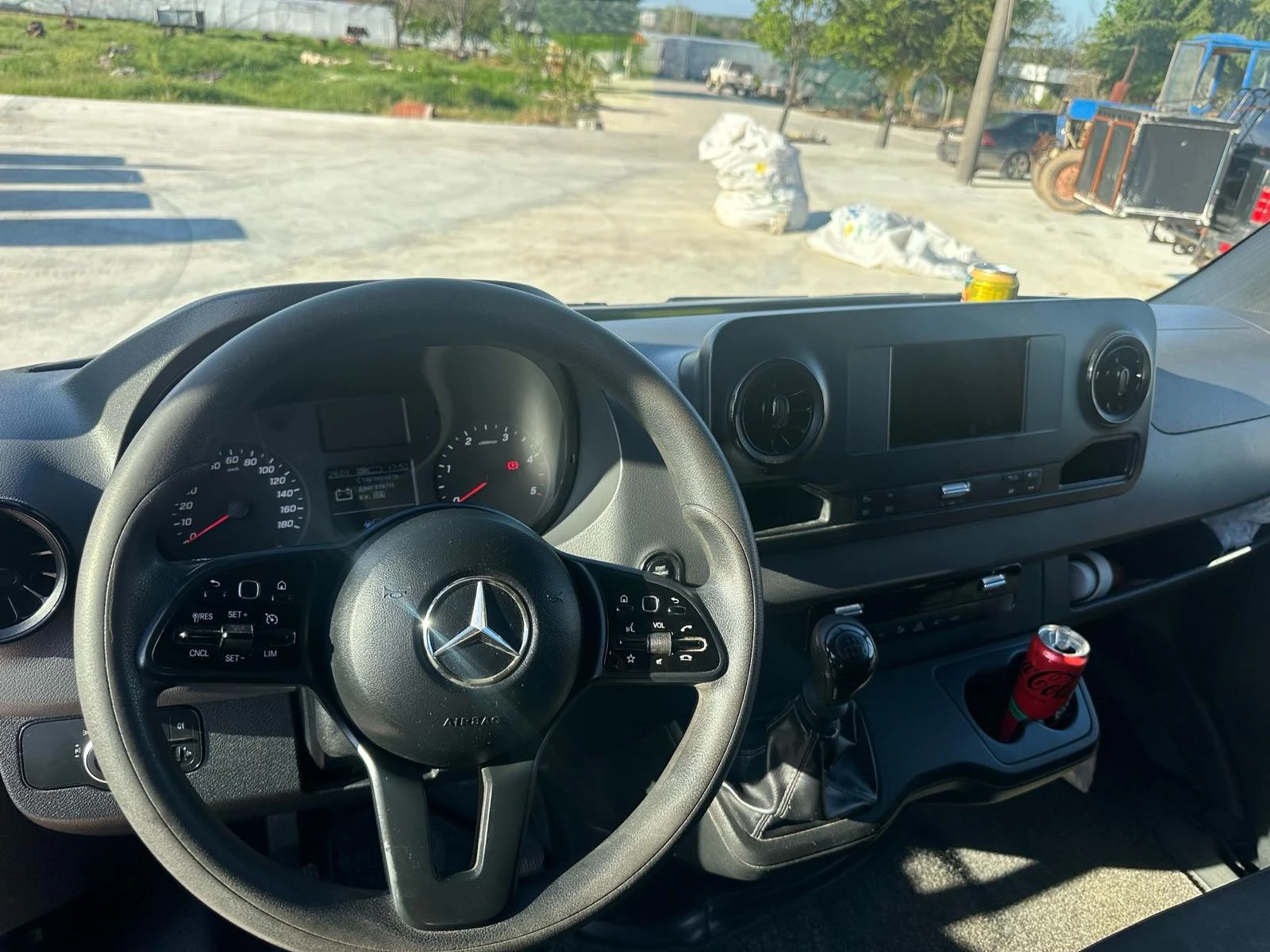 Mercedes-Benz 316  - изображение 7