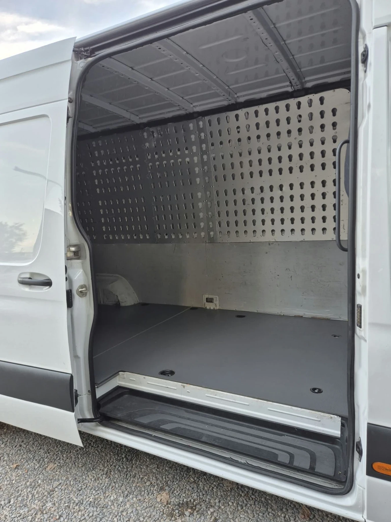 Mercedes-Benz Sprinter 316, снимка 16 - Бусове и автобуси - 56086675
