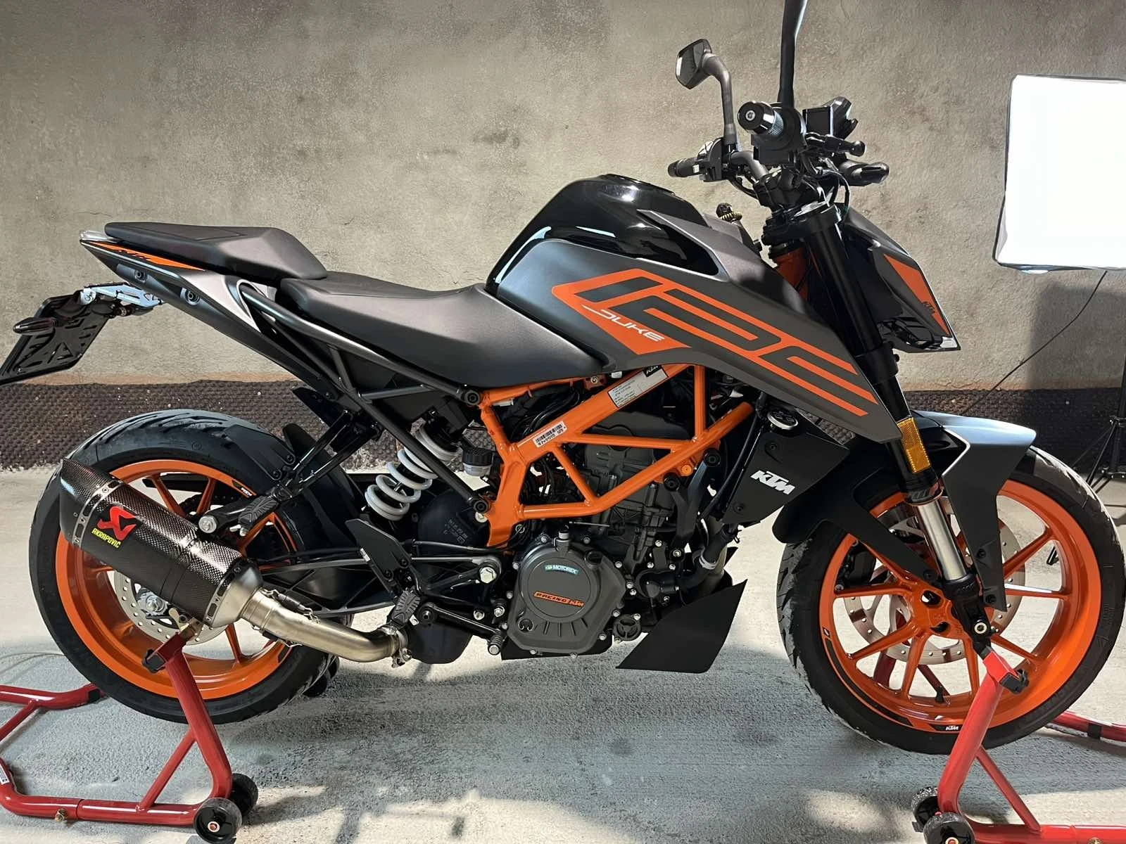 Ktm Duke 125 - изображение 4