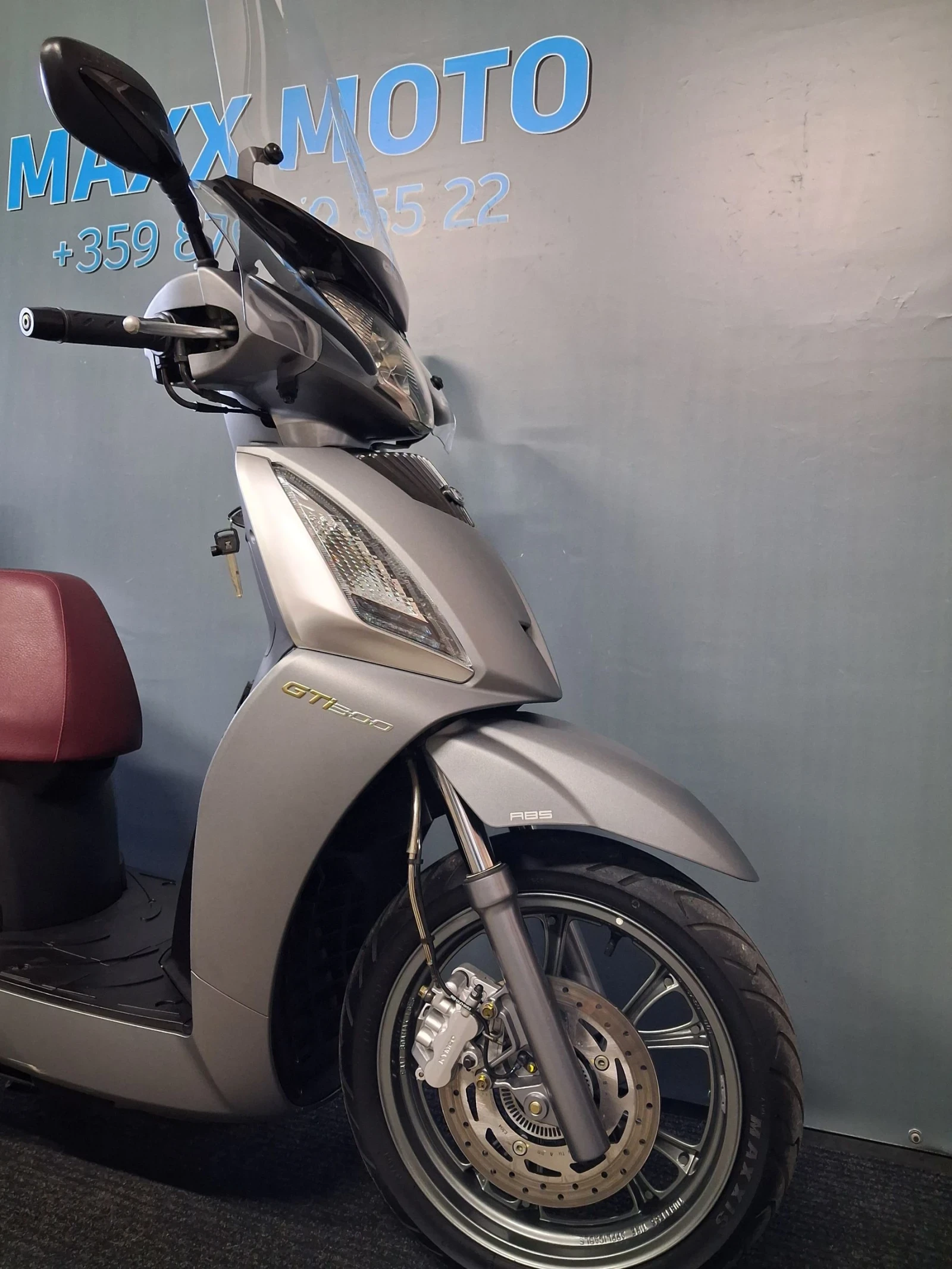 Kymco People GTI ABS LED 3240km, снимка 8 - Мотоциклети и мототехника - 53788253