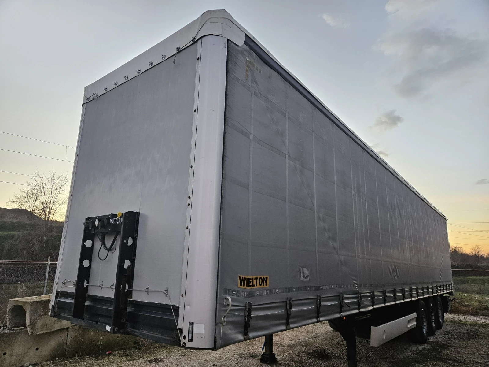 ����������� Wielton ����!!! ������!!! ��������!!! VARIOS!!! | Mobile.bg � ����������� 3